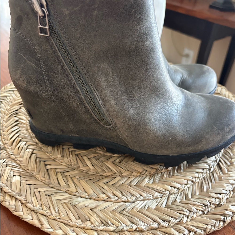 Sorel Gray Ankle Booties with Wedge Heel